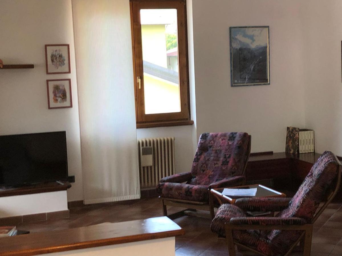 Acero Rosso Apartamento Malonno Exterior foto